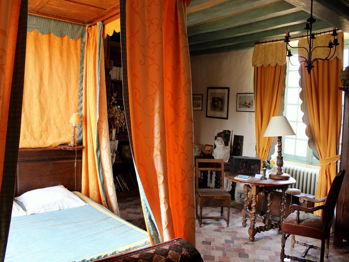 Chateau De Chambiers Durtal Habitación foto