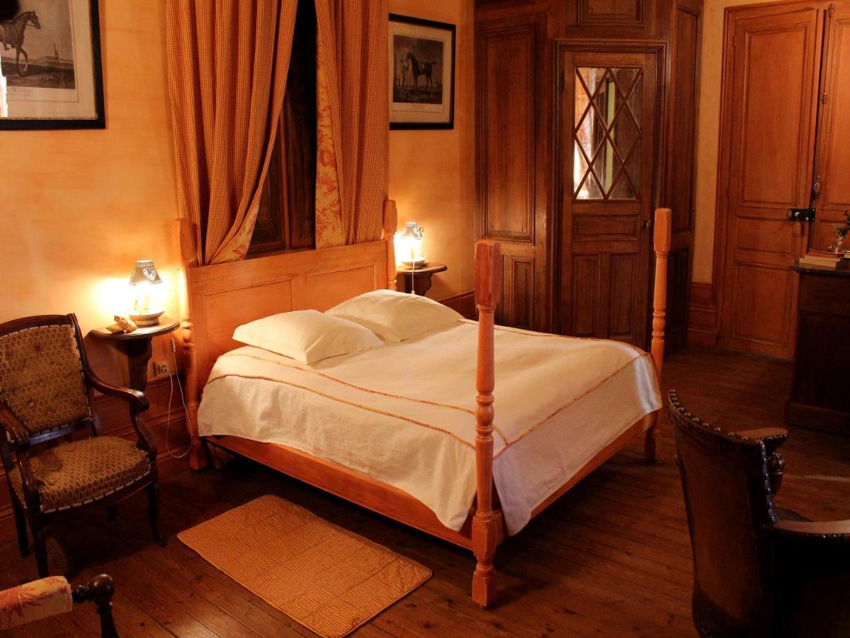 Chateau De Chambiers Durtal Habitación foto